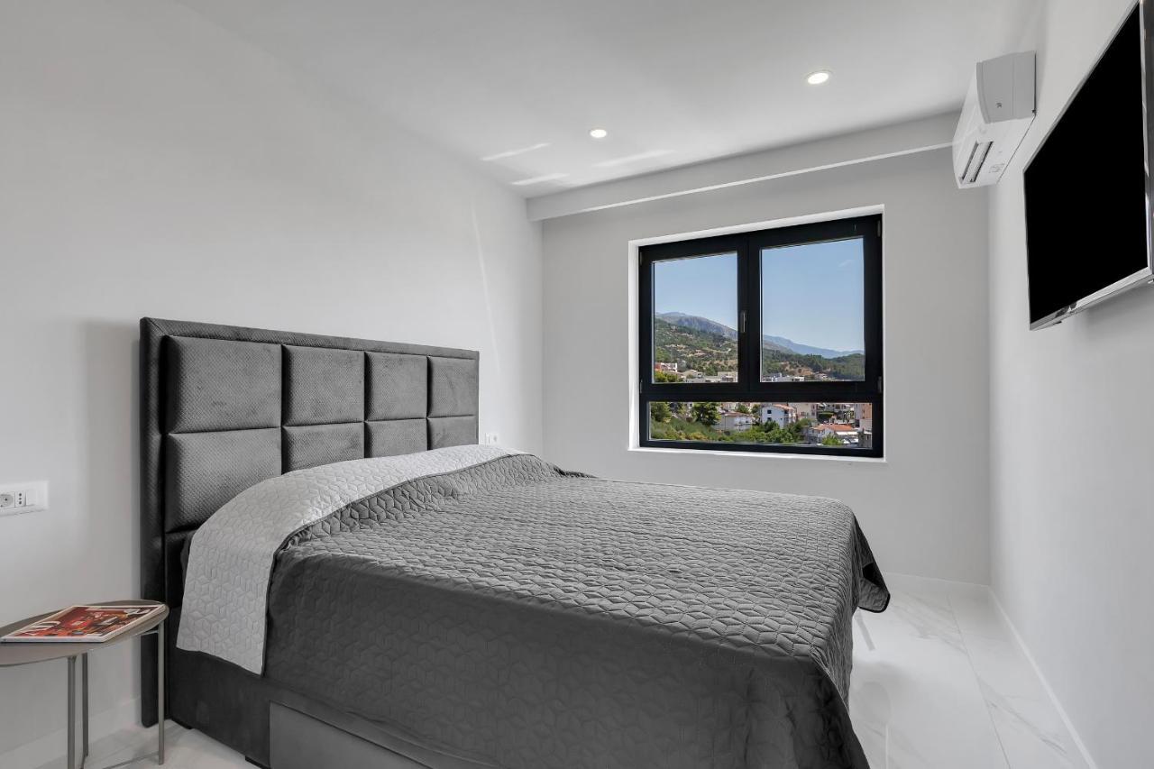 Luxury Seaview Dzenan Apartment Makarska